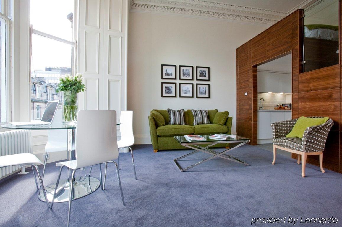 The Merchiston Residence Edinburgh Room photo